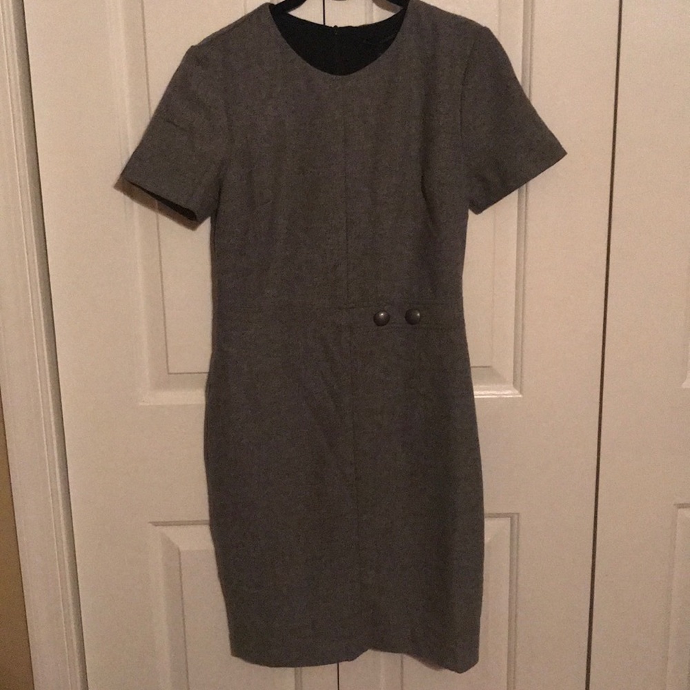 🎉SALE NWT BRF button detail sheath dress
